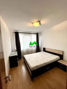 Apartament de inchiriat 3 camere 2 bai Sibiu Siretului - foto 4