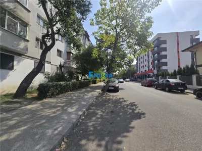 Chirie Apartament 3 camere decomandate. Zona Nord, str. 22 Decembrie - Bacau
