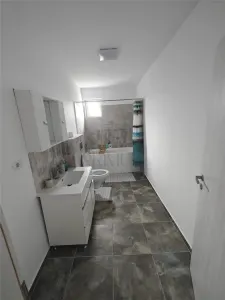 Duplex mobilat utilat - bucatarie inchisa - teren 400 mp - foto 12