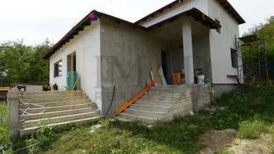 Oportunitate achizitie VILA P+M Noua / 600 mp Teren / Valea Voievozilor. - foto 4