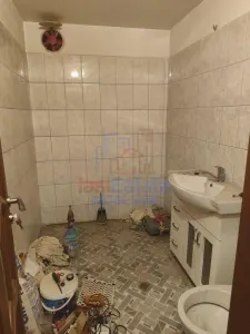 Nicolina Apartament 2 camere 59 mp decomandat - etaj 1 centrala proprie - foto 7
