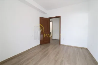 Apartament cu 4 camere boxa si parcare, 89 mp Pacurari, bloc nou - foto 8