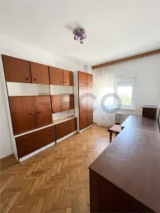 RECO apartament 3 camere de inchiriat, Zona Centrala, Oradea - foto 4