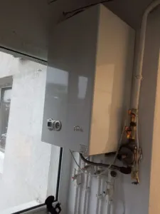 Apartament 2 Dorobantilor  camere decomandat , etaj 3 - foto 5