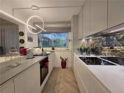 Apartament cu amenajare designer de vanzare in Green Valley Noua - foto 3
