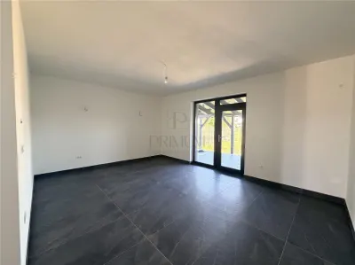 Duplex finalizat - spatios - toate utilitatile - foto 3
