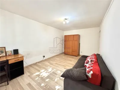 Închiriere apartament 2 camere, zona Bariera București - Ploiesti