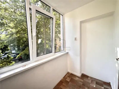Închiriere apartament 2 camere, zona Bariera București - foto 12