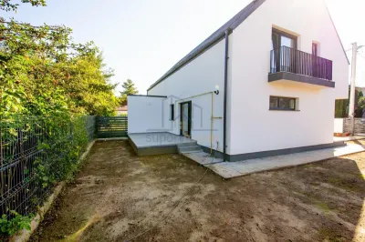 Vanzare casa tip duplex Campina , zona Muscel - foto 18