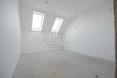 Vanzare casa tip duplex Campina , zona Muscel - foto 5