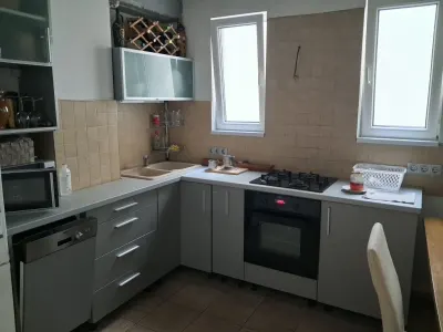 3 camere cu 2 bai, 88 mp utili, etaj intermediar - foto 8