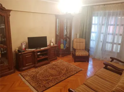Mobilat - Utilat 3 camere 90mp zona Independentei Scolilor ,bloc cu lift, - foto 2