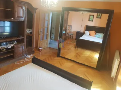 Mobilat - Utilat 3 camere 90mp zona Independentei Scolilor ,bloc cu lift, - foto 4