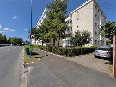 Apartament decomandat cu 3 camere si 2 bai in Bartolomeu - foto 15