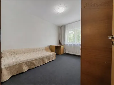 Apartament decomandat cu 3 camere si 2 bai in Bartolomeu - foto 8