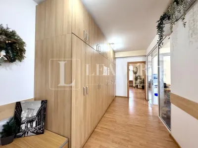 Spatiu pentru birouri in imobil tip Vila cu lift | Titulescu - Al. Ioan Cuza - foto 12