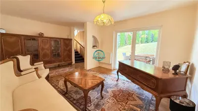 Vand apartament cu 4 camere pe 2 niveluri in casa in Reghin - foto 11