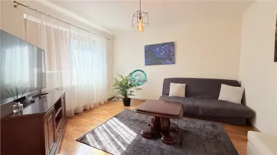 Vand apartament cu 4 camere pe 2 niveluri in casa in Reghin - foto 8