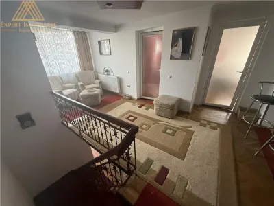 Spațiu cu vad si parcare de inchiriat - foto 9