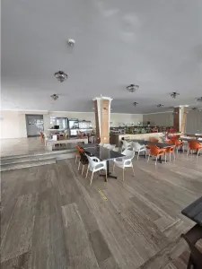 Vanzare hotel 3 stele statiunea Mamaia, Constanta - foto 14