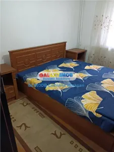 Inchiriere apartament 3 camere decomandat Targoviste Central - foto 7