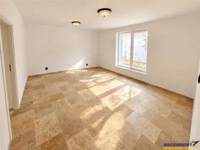 Pet friendly! Apartament la casa, 50mp curte, parcare, nemobilat, semimobilat sau mobilat, Central, Brasov - foto 2