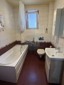 Apartament 2 camere cu balcon zona Strand - foto 7