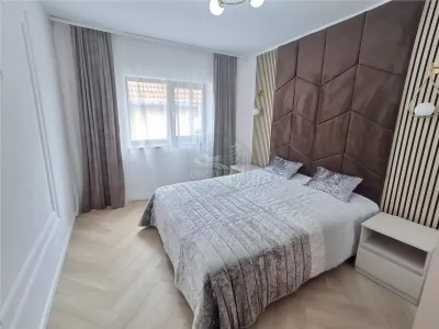 Casa de LUX 4 camere 3 bai zona Selimbar - Brana - foto 3