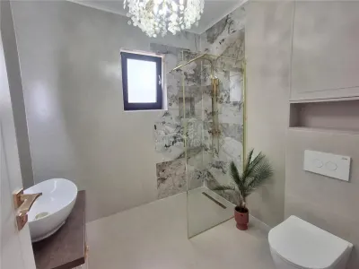 Casa de LUX 4 camere 3 bai zona Selimbar - Brana - foto 6