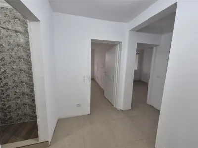DAMBOVITA - 2 CAMERE - DECOMANDAT - COMPLET RENOVAT - foto 8