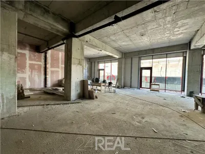 Spatii comerciale de vanzare de la 72mp - foto 8
