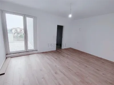 DUPLEX SPATIOS - ASFALT IN LUCRU - CURENT TRIFAZAT - foto 7