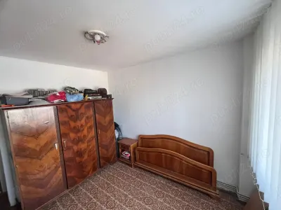 De vânzare: Ap. 3 camere decomandat, 70 mp, 2 bai, etaj 8/10 – Calea Bucuresti - foto 3