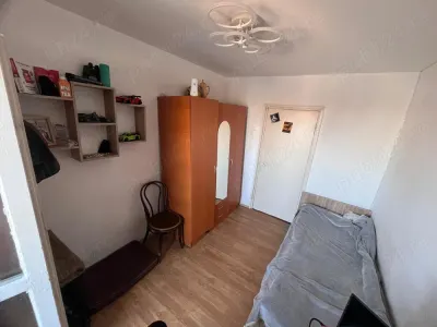 De vânzare: Ap. 3 camere decomandat, 70 mp, 2 bai, etaj 8/10 – Calea Bucuresti - foto 4