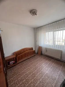 De vânzare: Ap. 3 camere decomandat, 70 mp, 2 bai, etaj 8/10 – Calea Bucuresti - foto 5