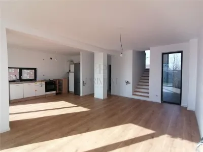 DUPLEX IN ZONA CENTRALA - ASFALT - GATA DE MUTAT - foto 2