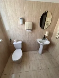 Spatiu comercial - zona excelenta - vizibilitate buna - centrala proprie - aer conditionat - foto 5
