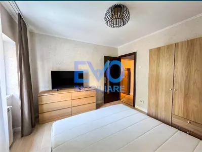 Apartament cu 3 camere, etajul 1, decomandat, zona Centrala - foto 5
