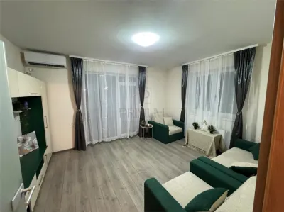 Giroc - 2 Camere - Parter cu curte proprie - Decomandat - Bucatarie inchisa - Loc parcare - Giroc