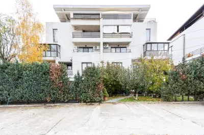 Apartament 2 camere  81 mp + curte 40 mp + parcare BuciuM Decorama - Iasi