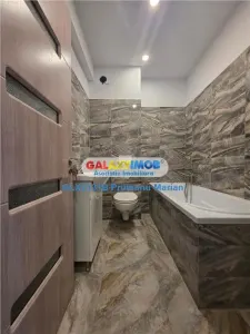Inchiriere apartament Premium cu 3 camere situat langa Aucham Tricoda - foto 13