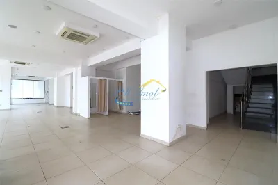 Spatiu Comercial de Inchiriat, Ultracentral Campina - foto 3