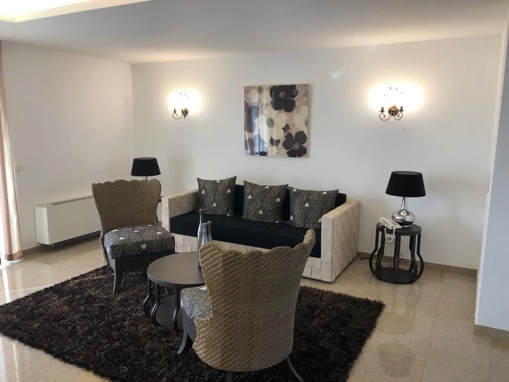 inchiriere apartament 3 camere Petresti Padure | Corbeanca - Petresti