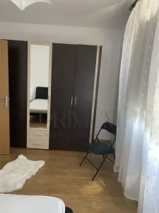 Apartament 2 camere | 40 mp | 1 minut de Medicina | Semidecomandat | Centrala proprie | AC | Balcon - foto 4