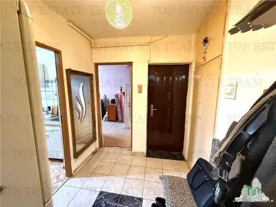 Apartament 3 Camere | 2bai | Bloc 1986 | Rahova - foto 10