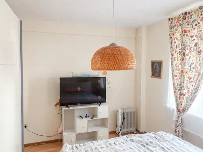 Apartament 3 camere spre inchiriere Chibrit Ion Mihalache cu Grivitei - foto 4