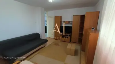 Apartament 2 camere de închiriat, Central, dotat cu aer condiționat și lift - foto 2