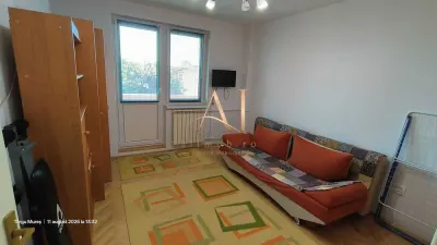 Apartament 2 camere de închiriat, Central, dotat cu aer condiționat și lift - foto 3