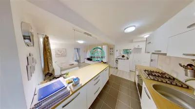 Apartament cu 2 camere modern, de inchiriat, zona 7 Noiembrie - foto 3