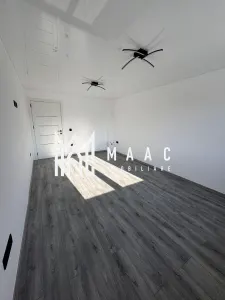 Spațiu comercial 6 camere 3 băi| Sura mare | 200mp - foto 2